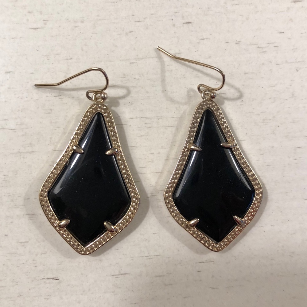 Black Kendra Scott Earrings